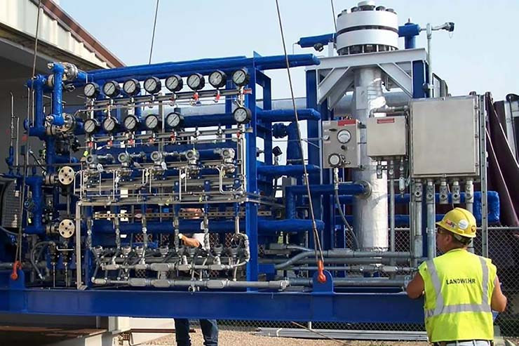 Palen Kimball - Ammonia Plant Services - Build, repair or maintain your ammonia plant with cold storage.