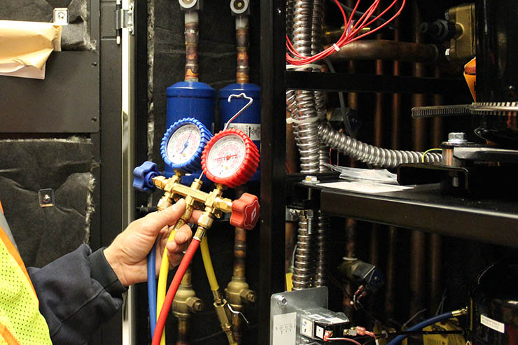 Palen Kimball Preventative Maintenance - Customized service programs for heating equipment, cooling equipment, energy management controls, reduced energy use and costs, and industrial refrigeration equipment. 
